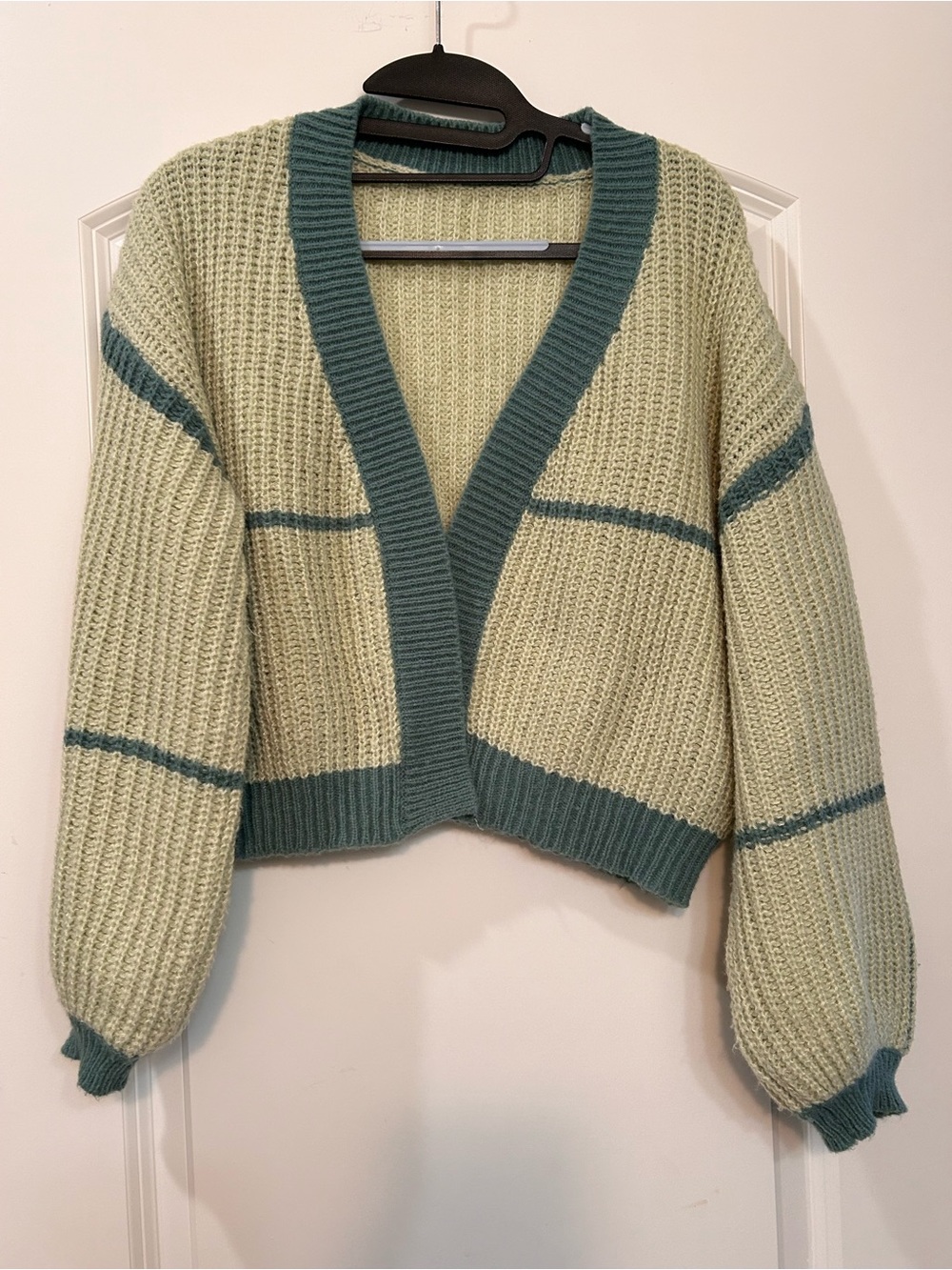 SHEIN Two-Tone Sage and Teal Cropped Knit Cardigan